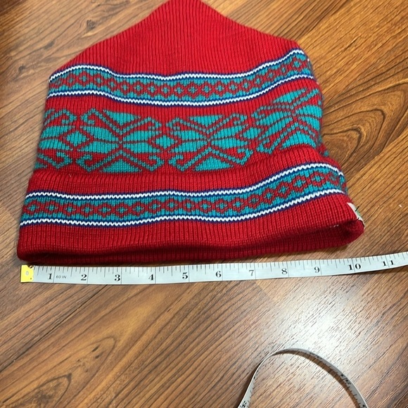 Stowe Vermont Moriarty Hand Knitted Ski Hat Wool Red **Flawed** - Picture 6 of 8